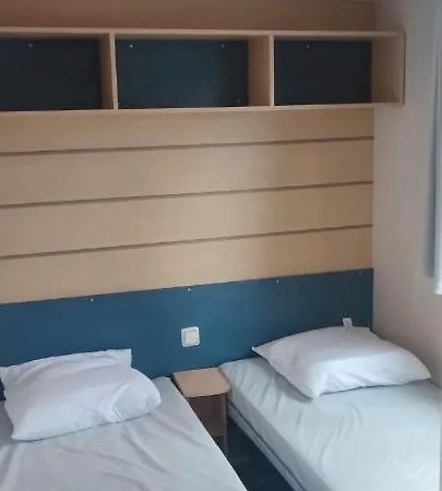 Campeggio Camping Les Salins De La Gardiole, Mobile 6 Personnes